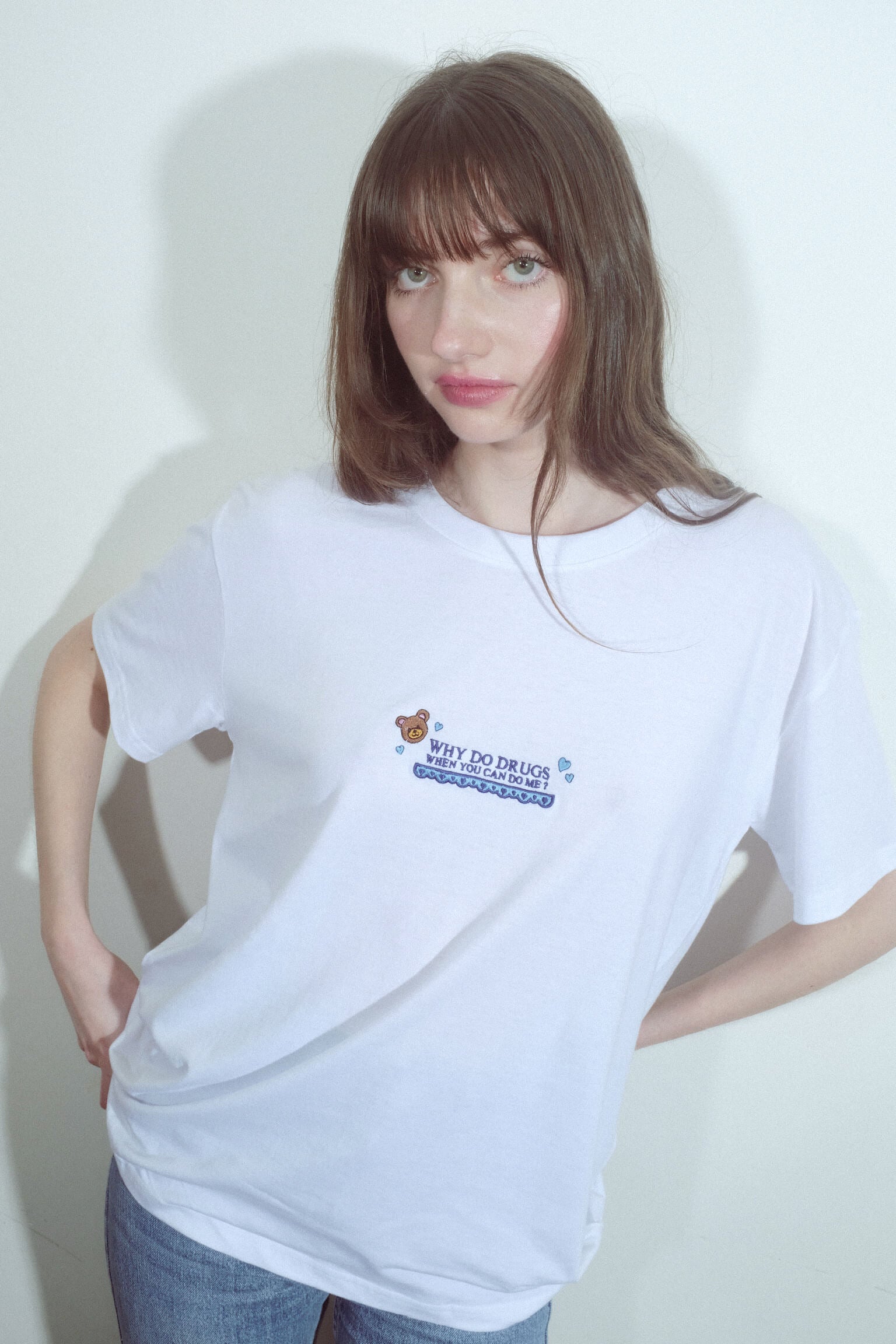 Why Do Drugs When You Can Do Me - T-shirt Brodé Cokine